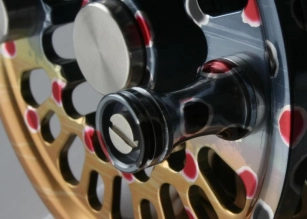 Detail: handle Detail: handle