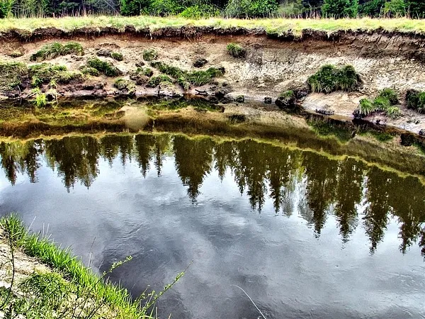 User submitted picture: ...river "Aitra"...